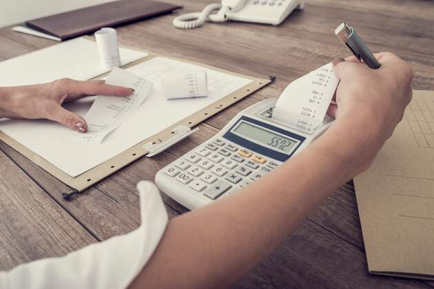 fixing accounting retroactive pay