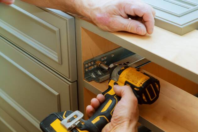 handyman with a handrill