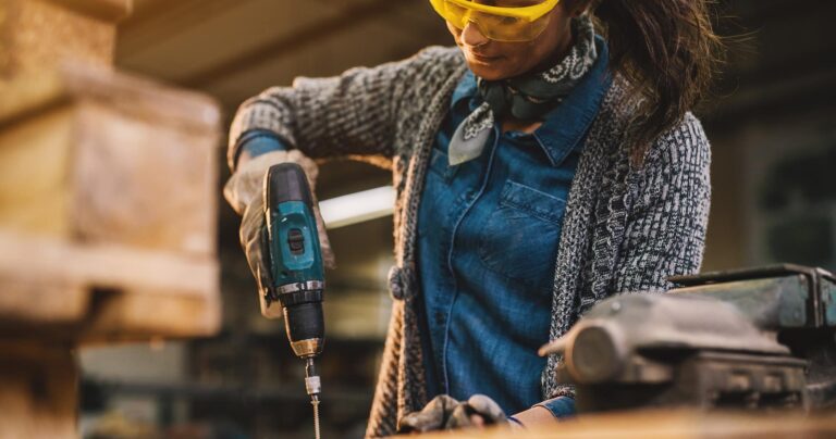 17 Essential Tools Carpenters Use on the Job 