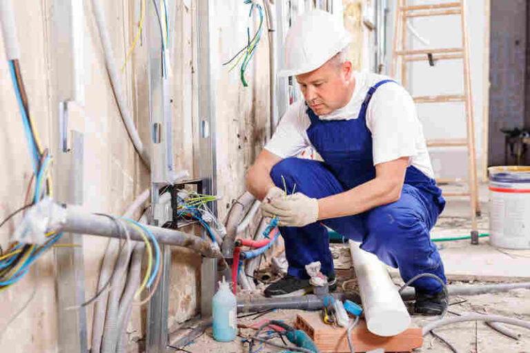 Getting Your Electrical Contractor License: Quick Start Guide