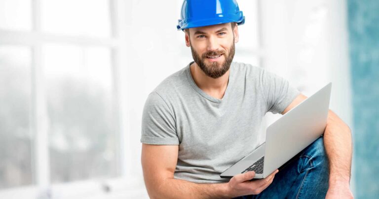How Contractors Can Use Data to Improve Cash Flow: a Guide to Payment Analytics
