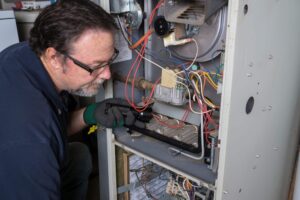How to Write an HVAC Invoice (with Free Invoice Template)
