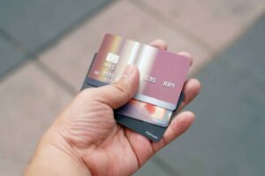 How to Accept Credit Card Payments as a General Contractor